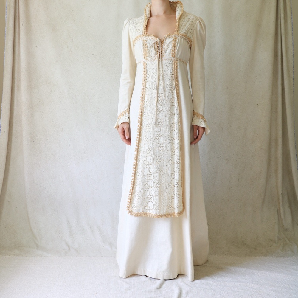 SOLD!! Vtg 60s Black Label Empire Waist Gunne Sax Dress 🤎🪭
